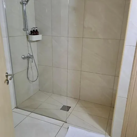 Apartament 3 Bedroom Flat Near Center *