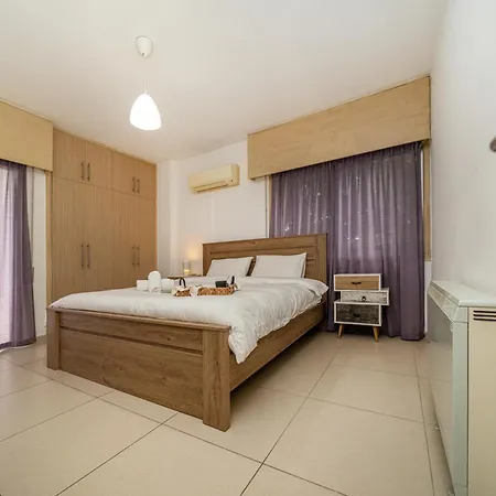 Apartament 3 Bedroom Flat Near Center Nicosia