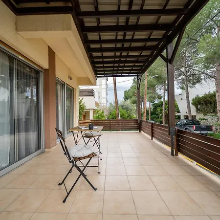 3 Bedroom Flat Near Center Apartament Nicosia