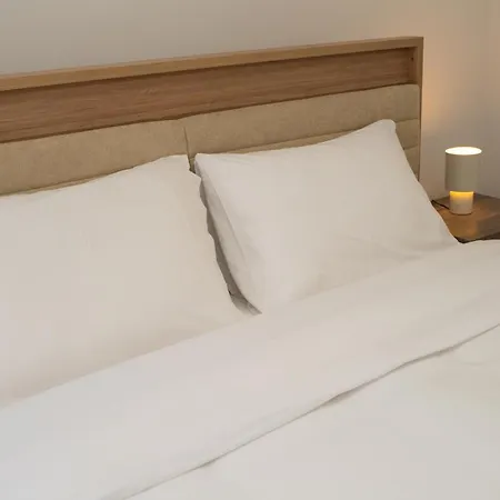 3 Bedroom Flat Near Center Apartament