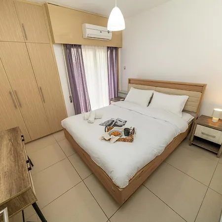 Apartament 3 Bedroom Flat Near Center *